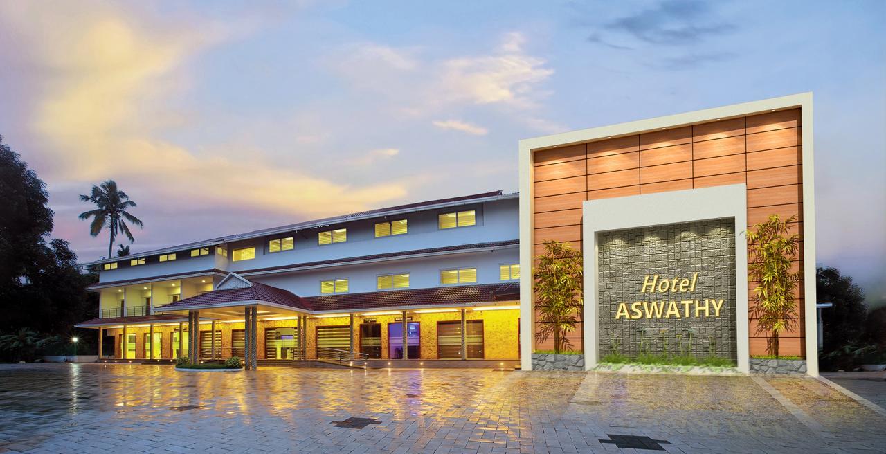 Kodungallūr Hotel Aswathy מראה חיצוני תמונה